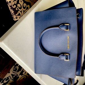 Michael Kors Saffiano Medium bag